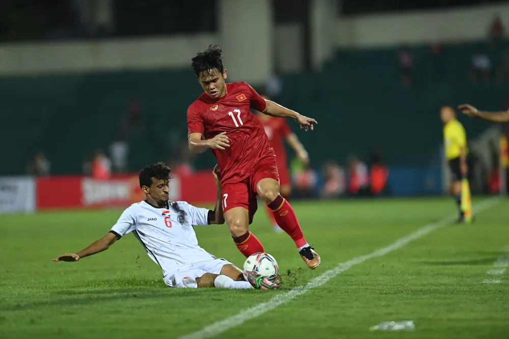 Yemen thể hiện rất quyết liệt trong cuộc chạm trán với chủ nhà Việt Nam. Ảnh: HẢI THỊNH