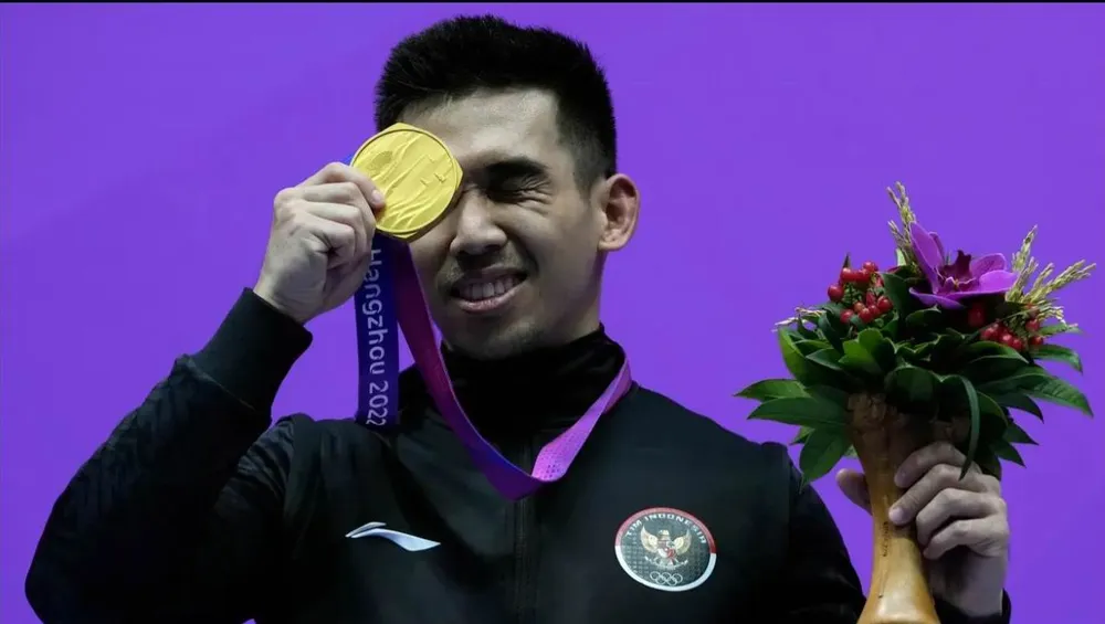 Horatius Harris mang về tấm HCV thứ ba cho Indonesia ở Wushu. Ảnh: CTP Harris.jpg