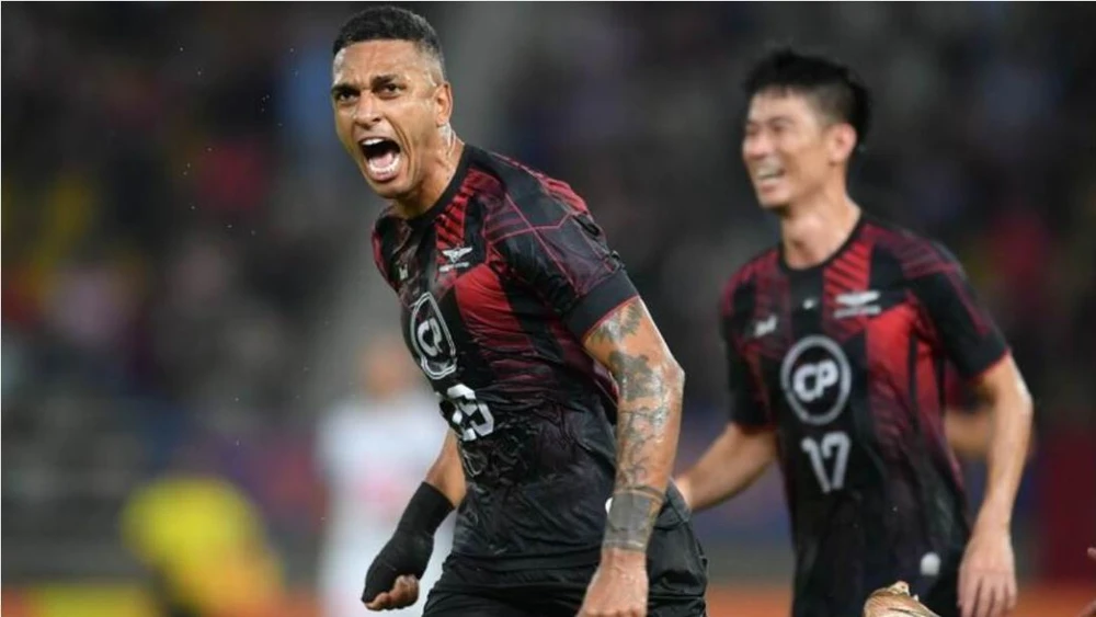 Bangkok Utd dường như sẽ về nhất bảng F sớm một vòng đấu. Ảnh: AFC Cuu-TV HA-GL-2.jpg