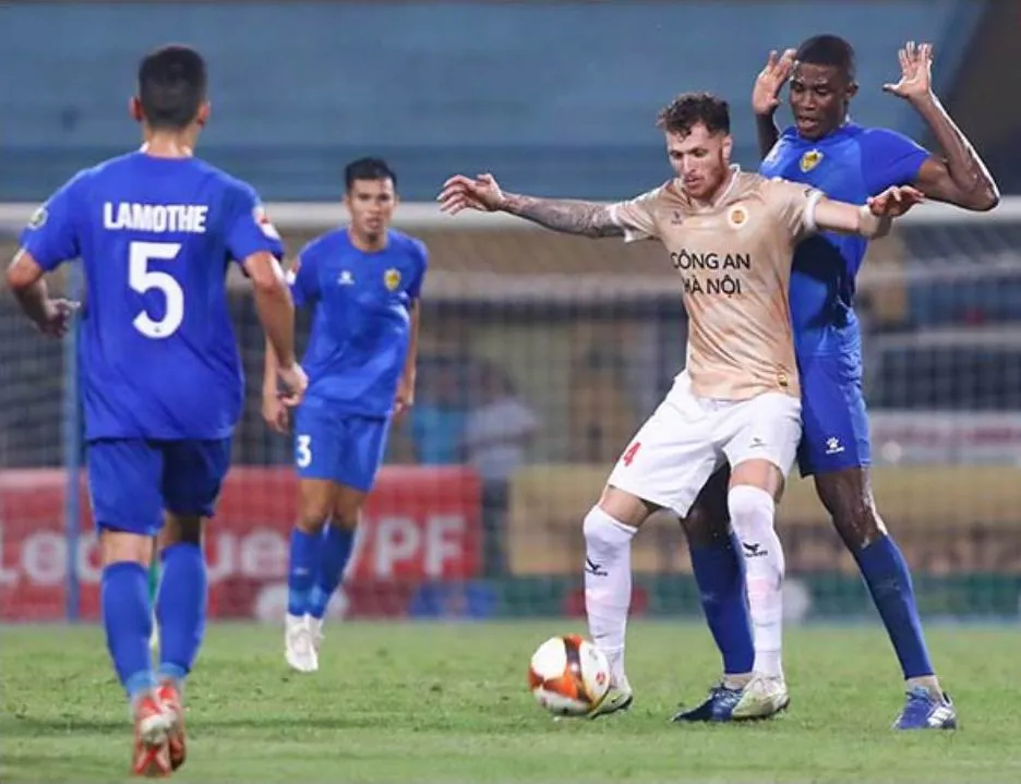 HLV Gong Oh-kyun không thể thắng Quảng Nam FC