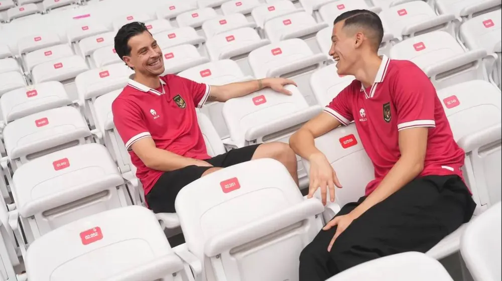 Shin Tae-yong “mong manh dễ vỡ” nhưng phải tỏ ra “cứng rắn”