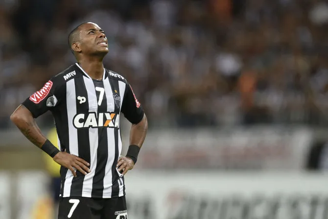 Robinho nay 40 tuổi đang sinh sống tại Brazil và đang đối mặt 9 năm tù giam theo đề nghị của Ý. Ảnh: AFP Robinho.jpg