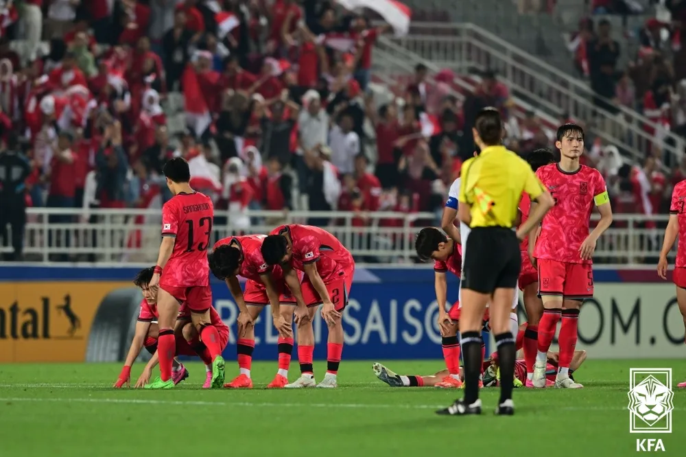 Bốn thập niên qua, lần đầu đội U-23 Hàn Quốc vắng mặt tại Olympic. Ảnh: KFA Hwang-sun-hong-1.jpg