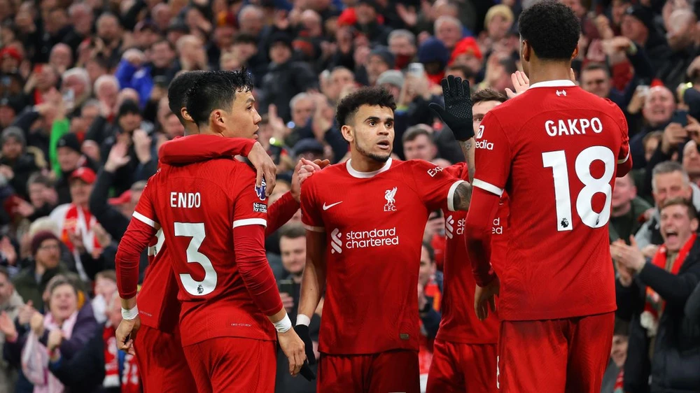 Liverpool vẫn sẽ tiếp tục phát huy nền tảng cơ bản lối chơi của mình từ Klopp qua Arne Slot? Ảnh: Getty Arne Slot-Liver.jpg