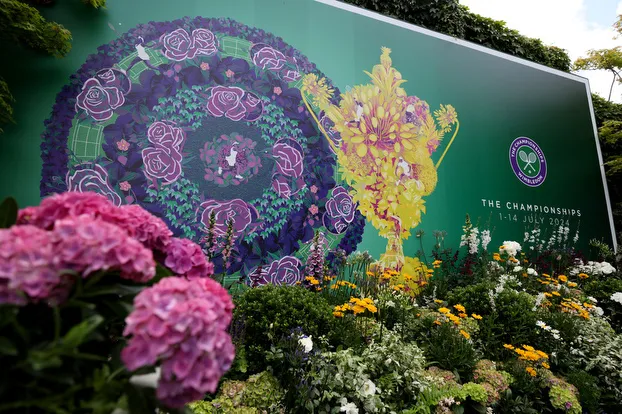 Một góc vườn hoa ngay bên trong các sân đấu Wimbledon. Beckham-khong-den-1.jpg