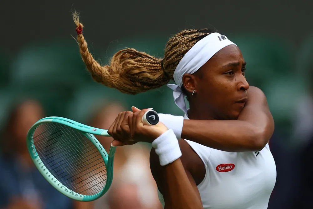 Tay vợt Gauff của Mỹ từng được ví là "Serena đệ nhị" nhưng áp lực quá lớn. Beckham-khong-den-2.jpg