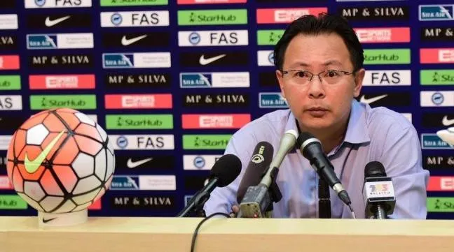 HLV Ong Kim Swee tin Tây Ban Nha đánh bại Anh 2-0. Ảnh: CTP Tây-Ban-Nha-Ong Kim-Swee.jpg