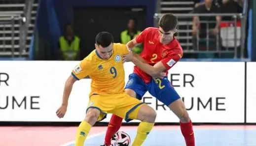 Kazakhstan thể hiện rất tốt khiến Tây Ban Nha không có trọn 3 điểm trận đầu. Ảnh:FIFA Tay-Ban-Nha-khong-thang.jpg