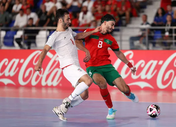 Morocco gây sốc khi loại Iran, nay có làm tiếp điều bất ngờ khi đối đầu Brazil? Ảnh:Getty Futsal-World-Cup 2024-Iran-Morocco-5.jpg