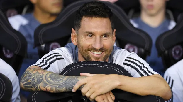 Messi đã đáp nghĩa cho đất nước Argentina tròn và đầy rồi. Messi-roi-Inter-Miami-2.jpg