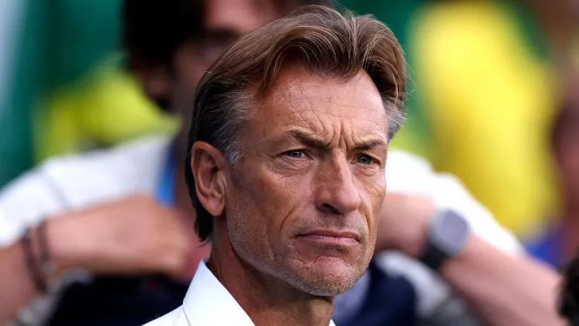 HLV Herve Renard quay lại Saudi Arabia nhằm giúp đội vào tốp 2 bảng C. Ảnh: A.N Cuu-HLV-Nam-Dinh-1.jpg