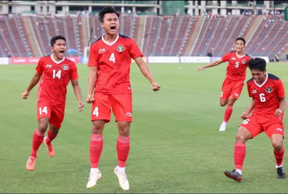 HLV Shin Tae- yong-1.jpg