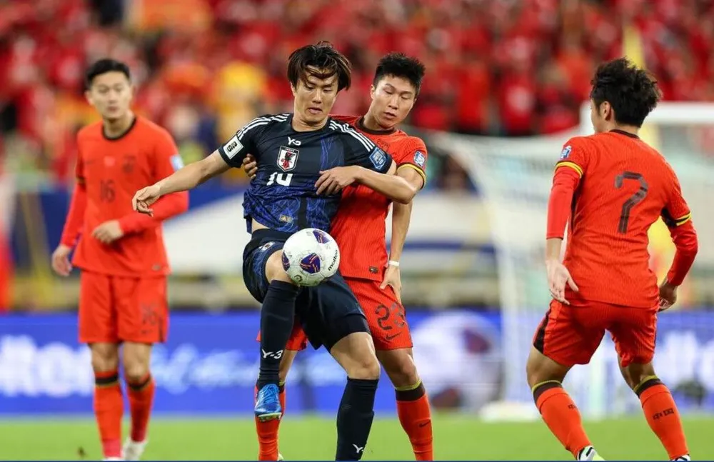 Thua Nhật Bản 1-3, Trung Quốc trở lại vị trí chót bảng. Ảnh:AFC Tuyen- Trung- Quoc- Nhat-.jpg