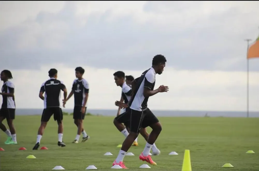 Doi- tuyen- Indonesia.jpg