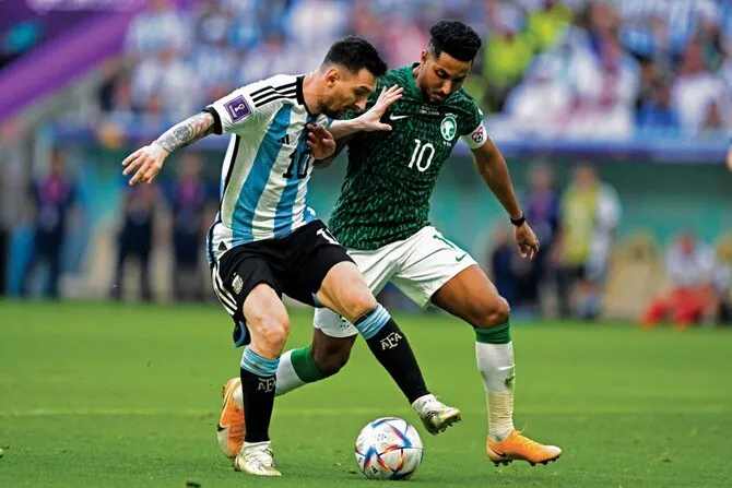 Tuyển Saudi Arabia từng đánh bại Argentina 2-1 ở World Cup 2022 cũng được chú ý và nhắc lại.