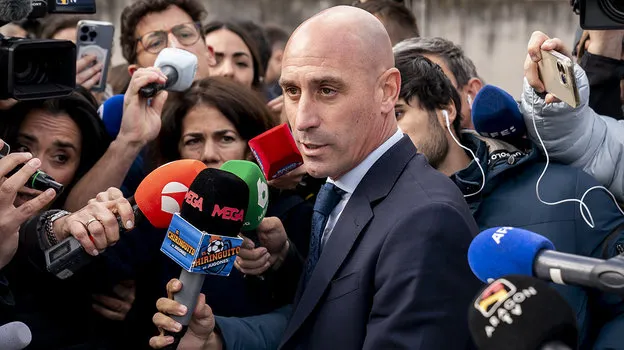 Cuu- Chu-tich-Luis- Rubiales-1.jpg