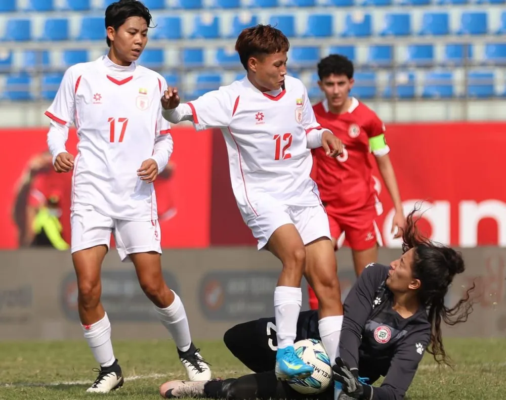 Doi- tuyen- Myanmar.jpg