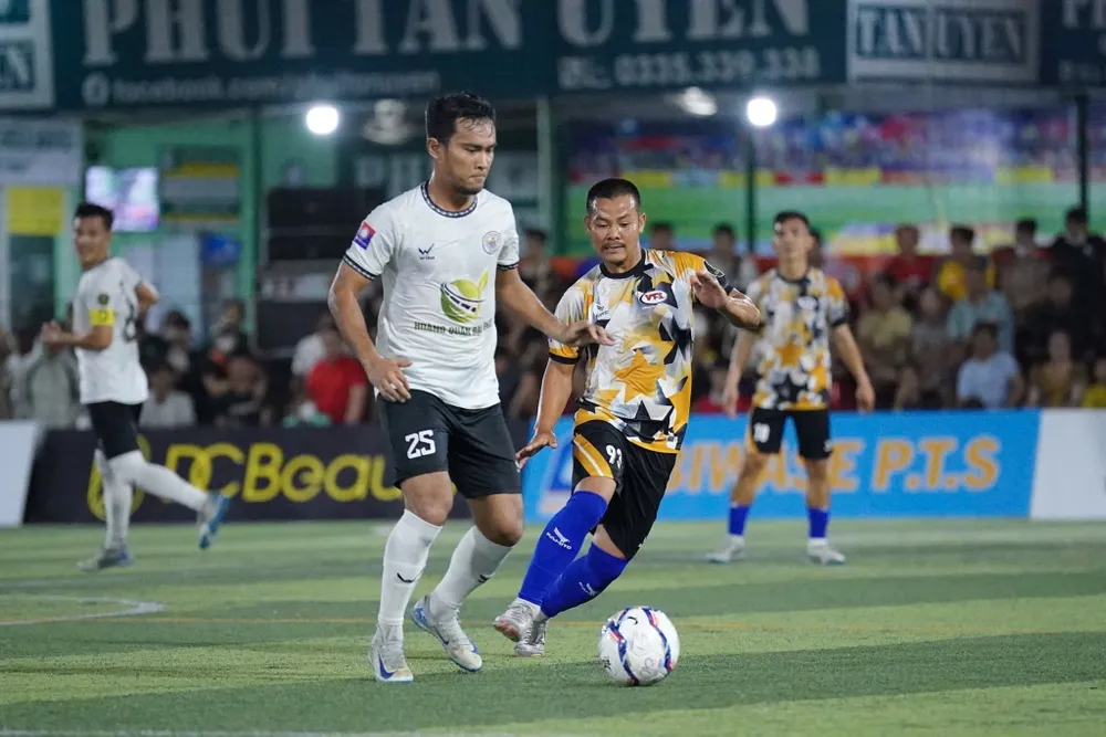 MyMy- FC-vo- dich-5.jpg