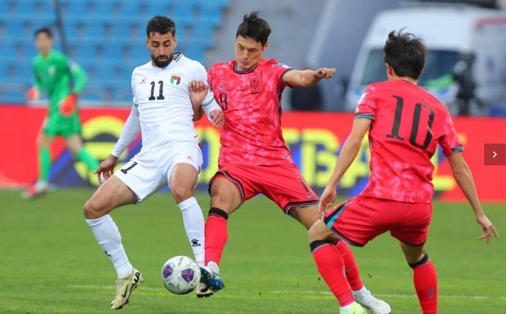 Tuyển Hàn Quốc có thể lên ngôi nhất bảng C sau hai lượt trận 7 và 8 sắp tới. Ảnh: AFC Son Heung- min -tuyen- Han- Quoc-1.jpg