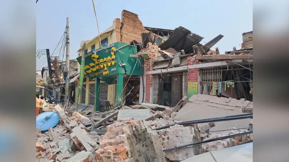 Du- chan-manh- Masatada-Ishii-2 - Copy.jpg