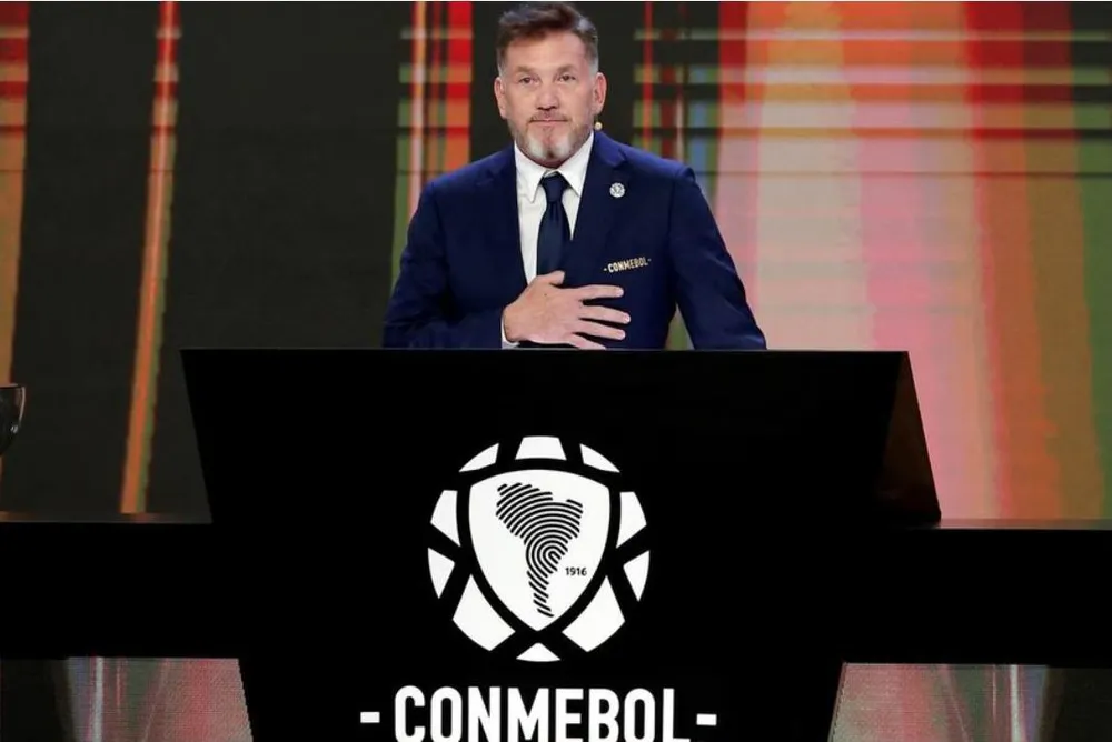 Đại cử tri khu vực Nam Mỹ ủng hộ World Cup 2030 có 64 đội. Ảnh: Reuters World- Cup-2030-2.jpg
