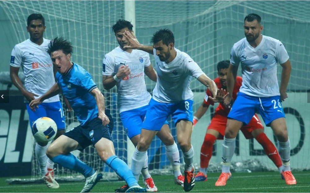 Lion- City- Sailors- san-doi.jpg