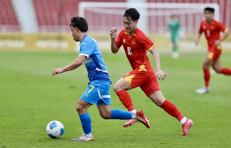 U-22- Viet- Nam- 3.jpg