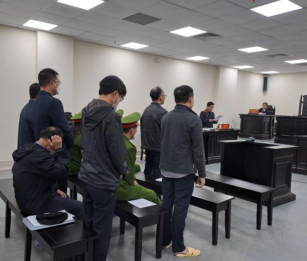 Các bị cáo tại tòa