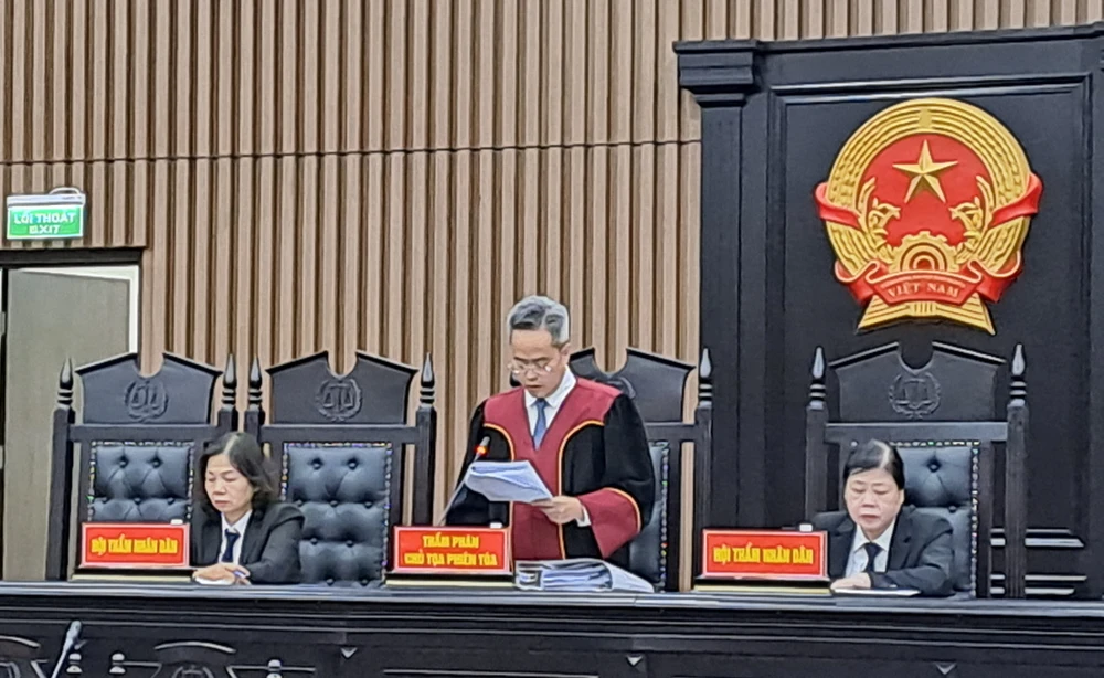 Hội đồng xét xử tuyên án. Ảnh: BT
