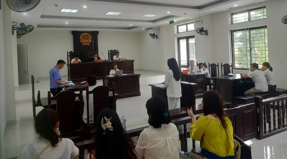 Phiên tòa xét xử bị cáo Trần Thị Hiệp. Ảnh: CTV