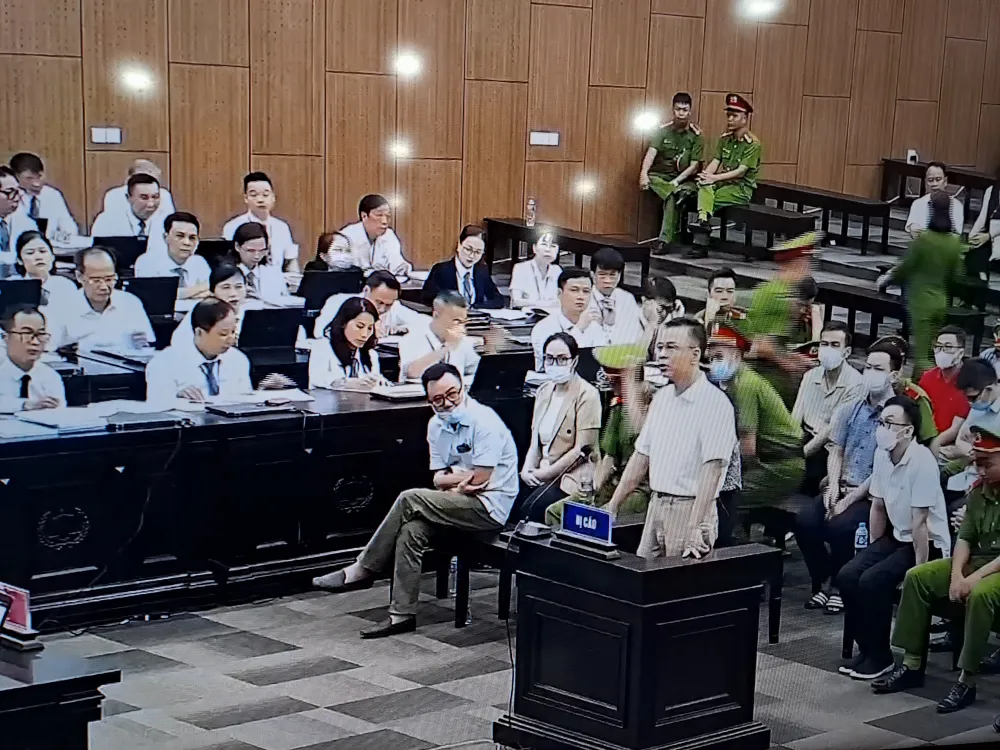 Bị cáo Đào Minh Dương trả lời HĐXX.