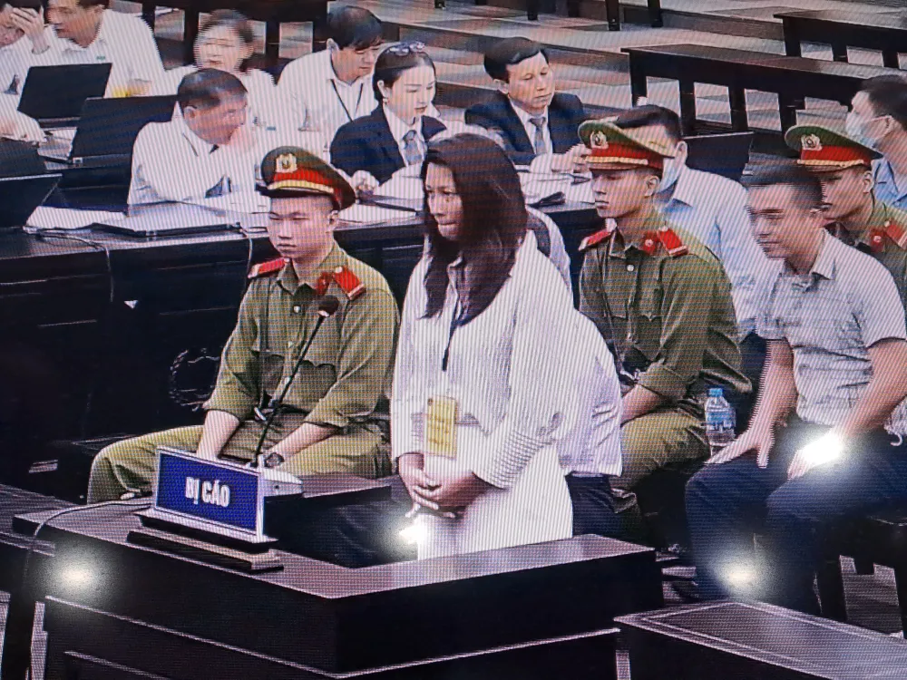 Bị cáo Nguyễn Thị Thanh Hằng khai tại phiên tòa.