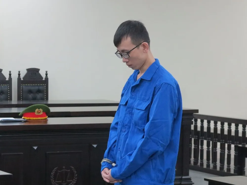 Bị cáo Đặng Việt Hùng tại phiên tòa. Ảnh: CTV Bị cáo Đặng Việt Hùng tại phiên tòa. Ảnh: CTV