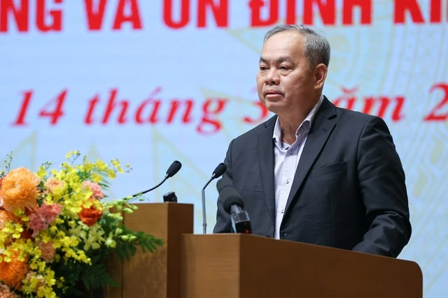 Ông Quảng Văn Viết Cương, Phó Giám đốc Tổng Công ty đầu tư và phát triển công nghiệp (Becamex) becamex.jpg