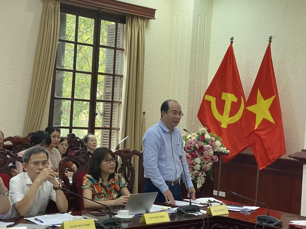 Trương Mỹ Lan Vạn Thịnh Phát.jpg