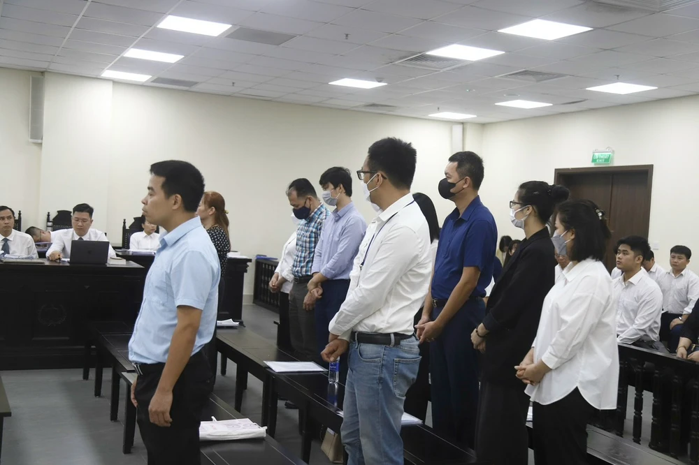 Các bị cáo trong vụ Vimedimex. Ảnh: CTV Vimedimex