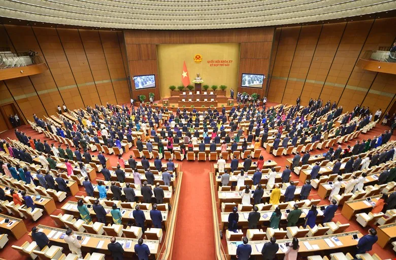 Dự thảo Luật Quản lý, sử dụng vũ khí, vật liệu nổ và công cụ hỗ trợ trình Quốc hội có quy định dao có tính sát thương cao là vũ khí thô sơ Dao có tính sát thương cao họp quốc hội.jpg