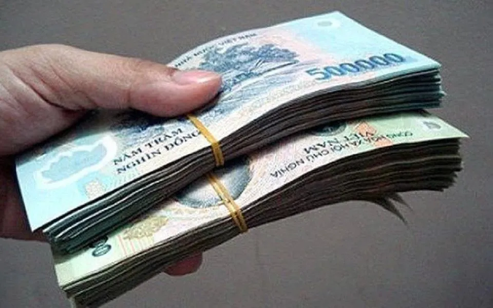 Đại gia Việt kiều.jpg