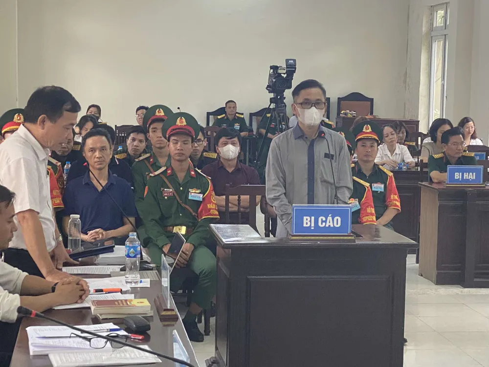 Phan Quốc Việt QS.jpg