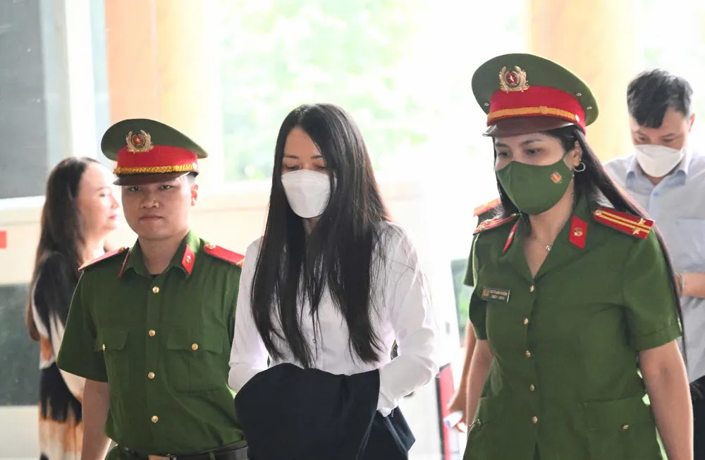 Trịnh Văn Quyết Trịnh Thị Thúy Nga.jpg