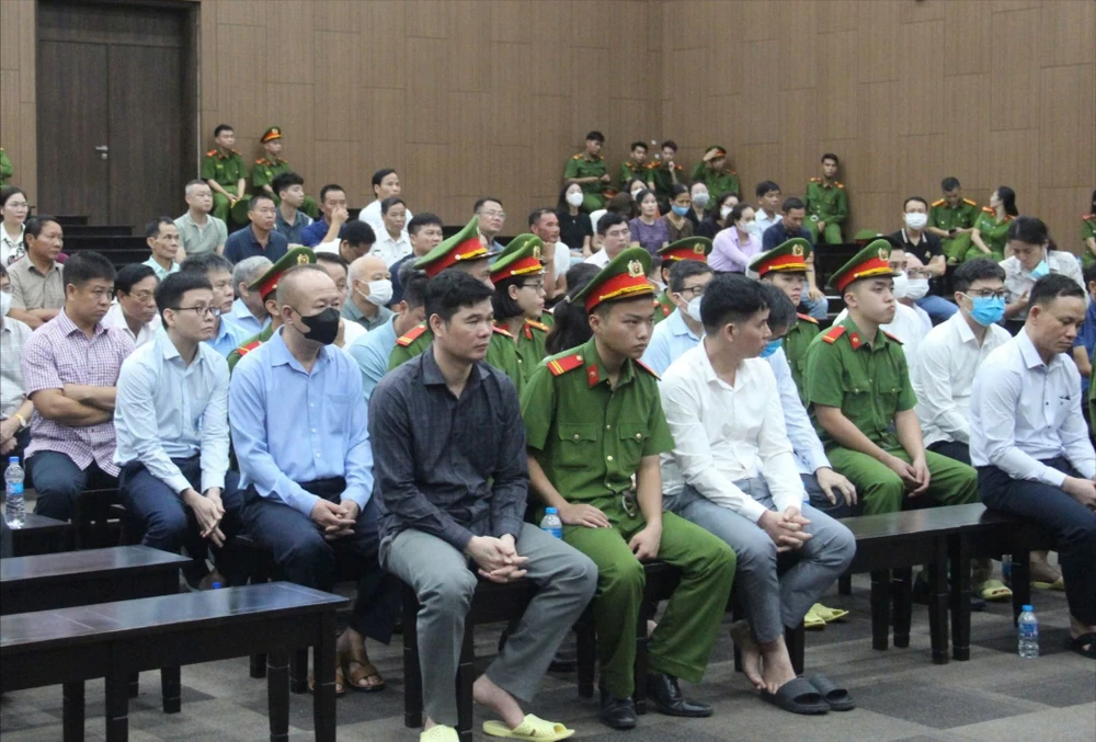 các bị cáo Tập đoàn Phúc Sơn.jpg