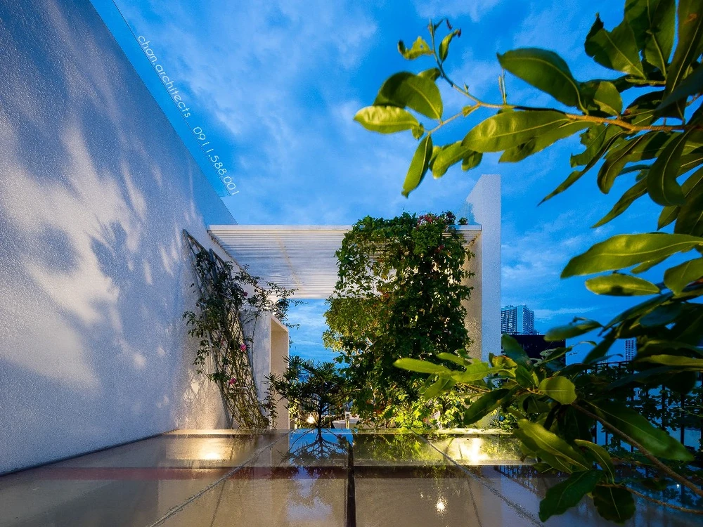 ngoi-nha-tich-hop-van-phong14