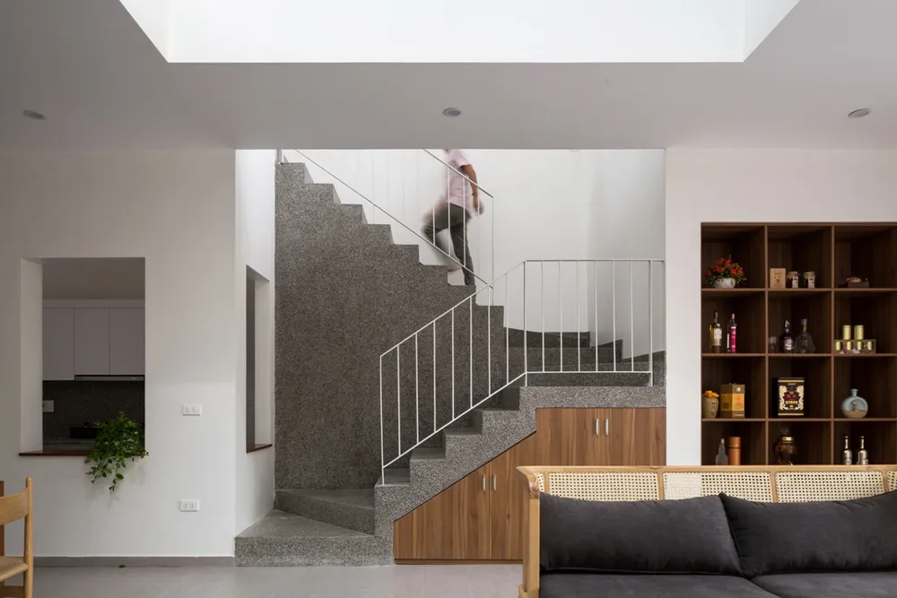 T-house-khoang-trong-tinh-lang-9