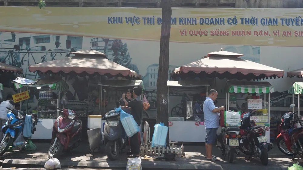 pho-hang-rong-nguyen-van-chiem-3