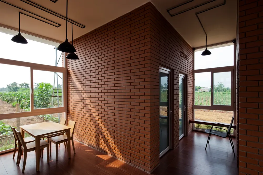 ngan-nong-nha-gach-nung-10