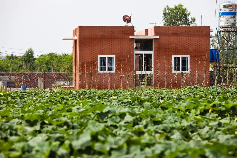 ngan-nong-nha-gach-nung-6