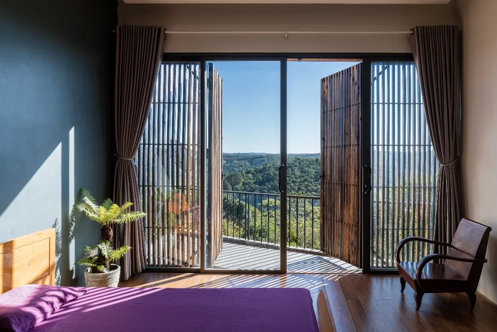 ngoi-nha-hinh-la-sau-rieng-13