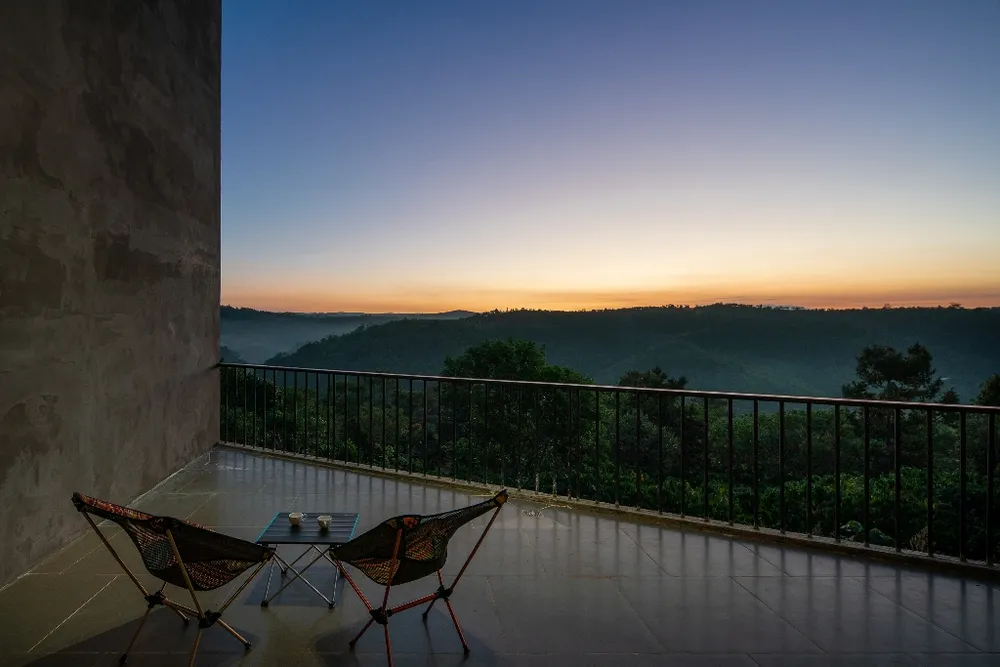 ngoi-nha-hinh-la-sau-rieng-8