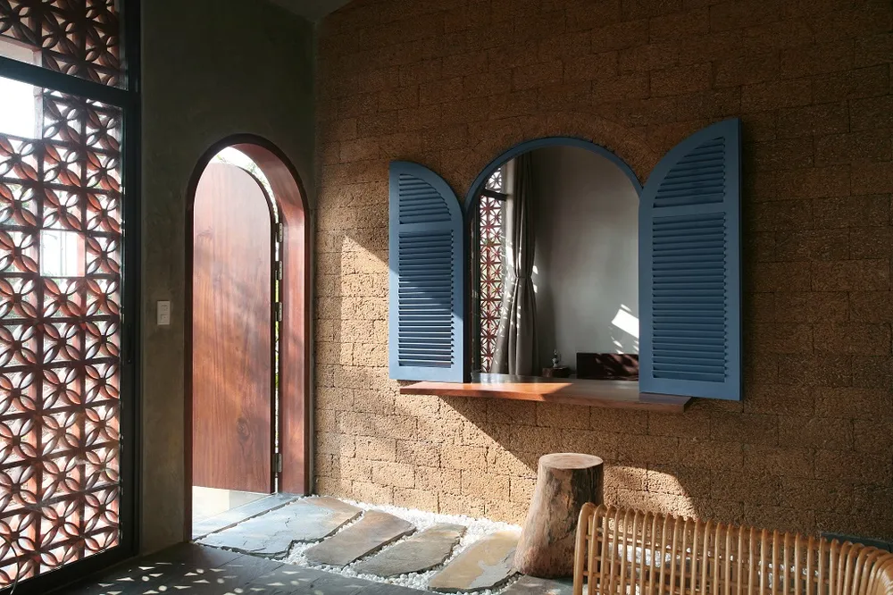 ngoi-nha-truyen-thong-hien-dai-11