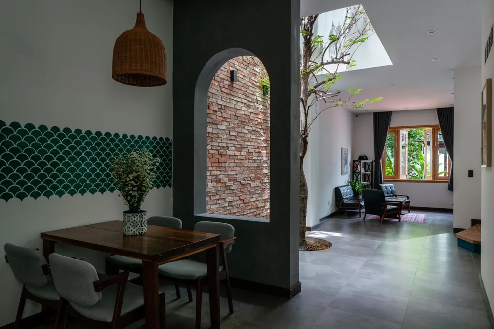 ngoi-nha-danh-cho-con-gai-ruou-6